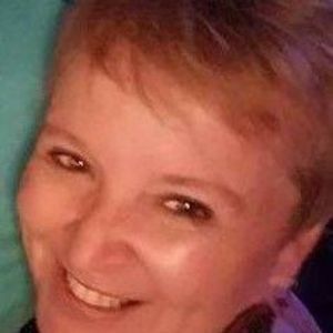 Meet your Posher, Evelyn